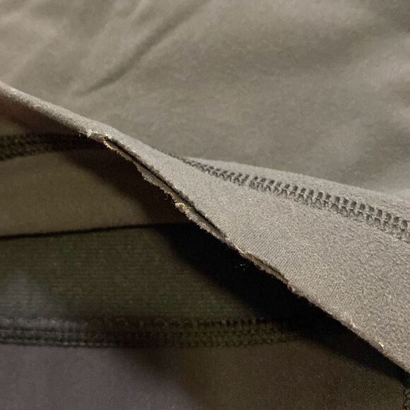 Lululemon Gray Cold Weather Straight Leg Training Pants | Size 6 - Picture 6 of 8